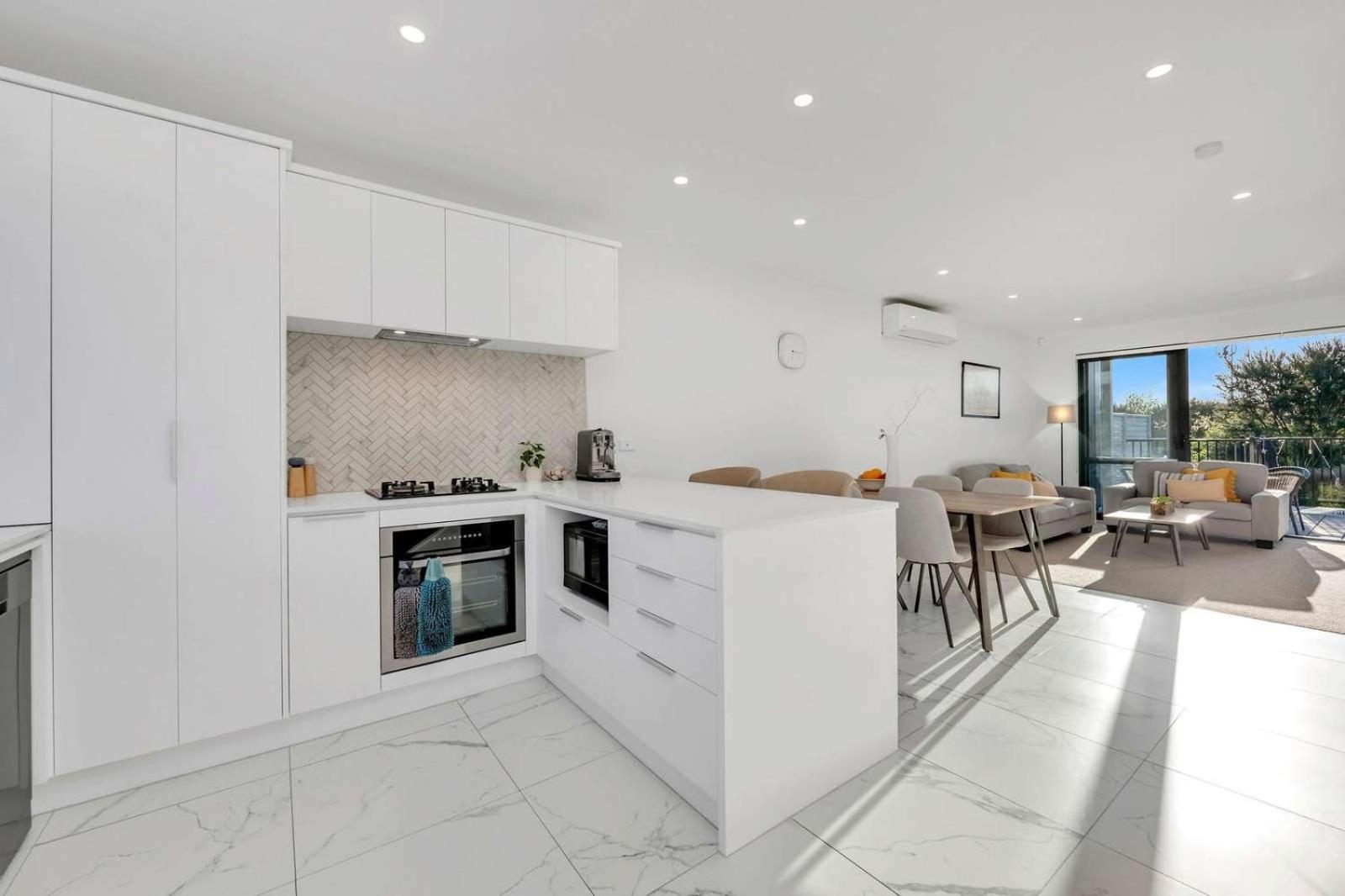 Ln Homestay In Flat Bush Оукланд Екстериор снимка