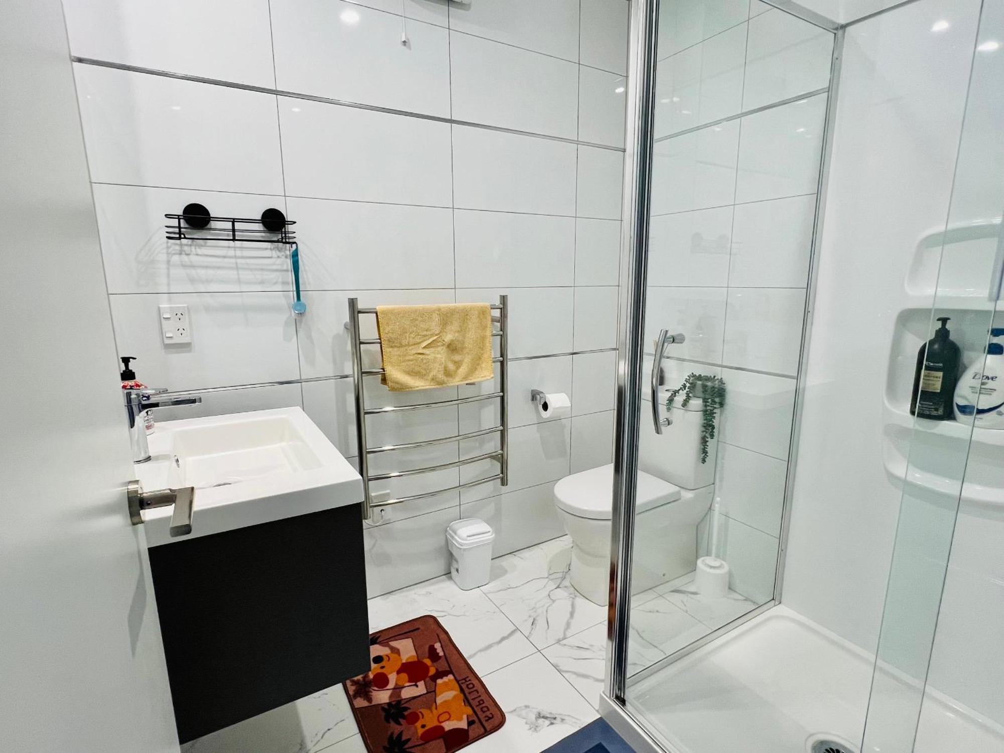 Ln Homestay In Flat Bush Оукланд Екстериор снимка
